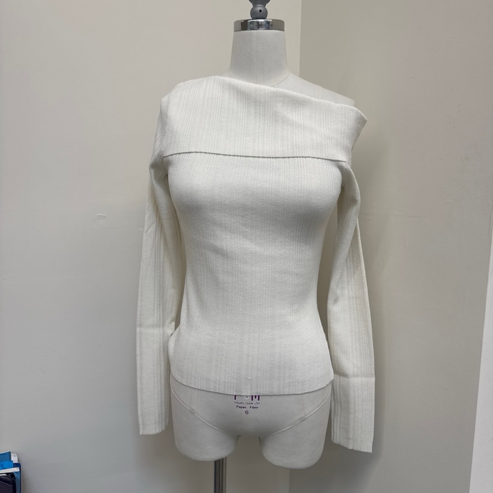 OAK + FORT White Off-the-Shoulder Sweater Modern Knit